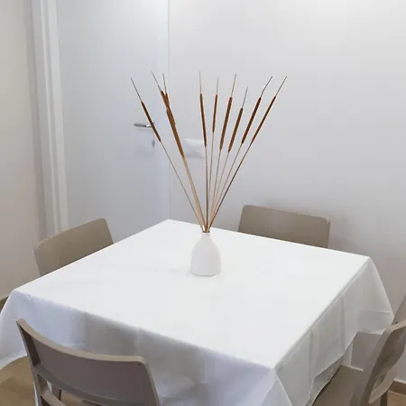 Isabel House Apartment Tropea